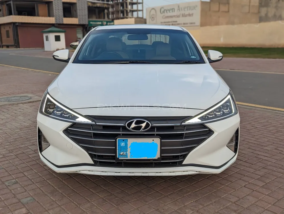 Hyundai Elantra 2021 for Sale in Faisalabad Image-1