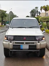 Mitsubishi Pajero Exceed 3.5 1992 for Sale