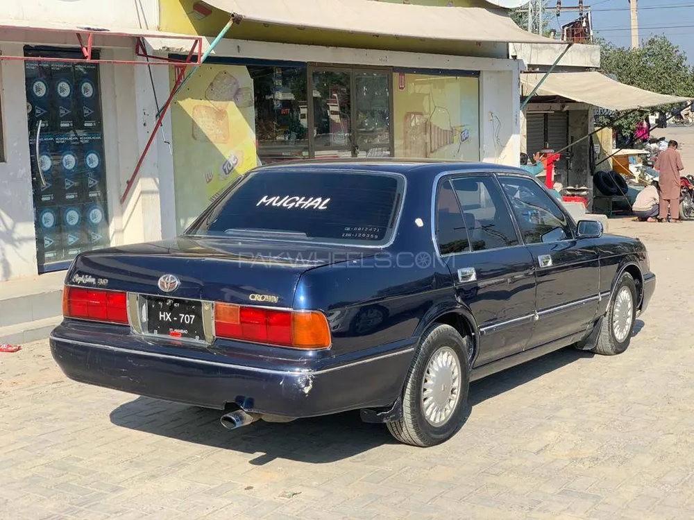 Toyota Crown 1993 for Sale in Gujar Khan Image-1