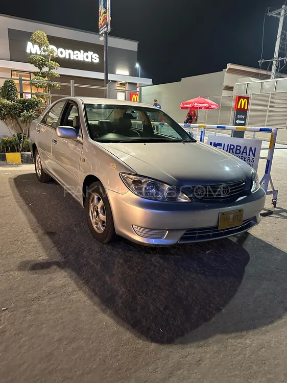 Toyota Camry 2003 for sale in Lahore