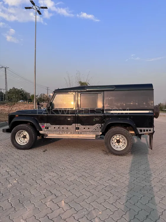 Land Rover Defender 2006 for sale in Islamabad