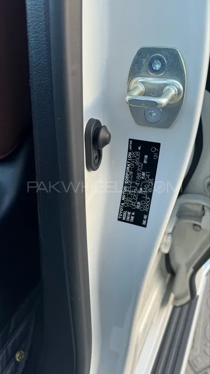 Toyota Land Cruiser 2019 for Sale in Islamabad Toyota Land Cruiser 2019 for Sale in Islamabad Image-10