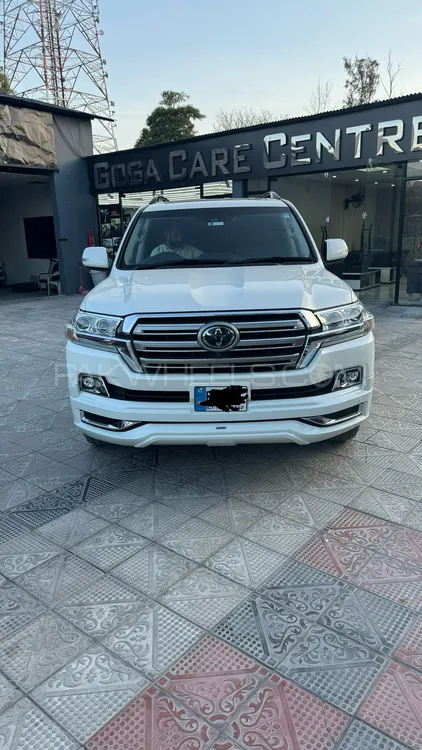 Toyota Land Cruiser 2019 for Sale in Islamabad Image-1