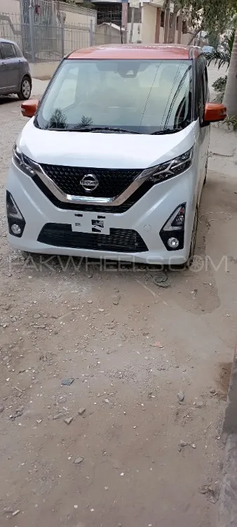 Nissan Dayz Highway Star 2020 for Sale in Karachi Image-1