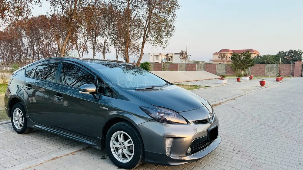 Toyota Prius 2011 for sale in Layyah