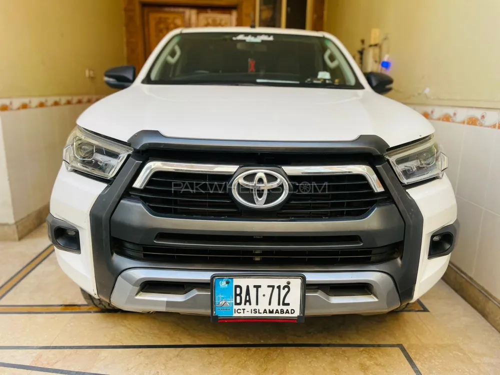 Toyota Hilux 2020 for Sale in Gujranwala Image-1