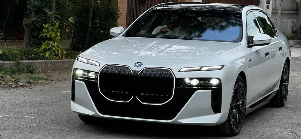 BMW / بی ایم ڈبلیو 7 سیریز 2024 for Sale in اسلام آباد Image-1