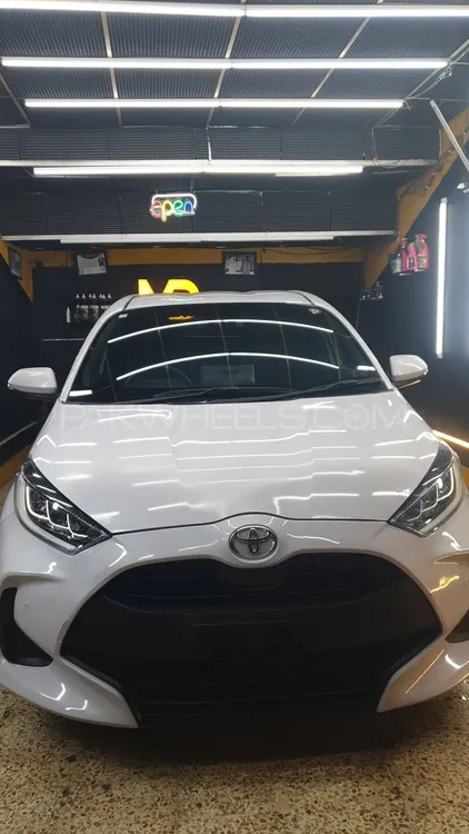 Toyota Yaris Hatchback 2020 for Sale in Faisalabad Image-1