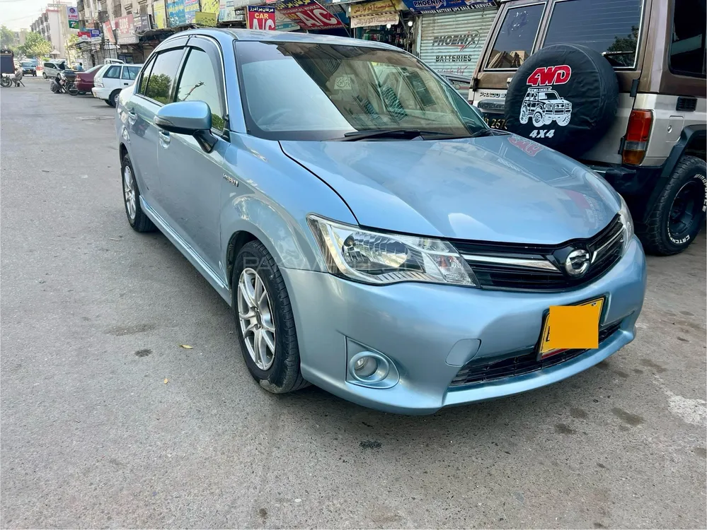 Toyota Corolla Axio 2014 for sale in Karachi
