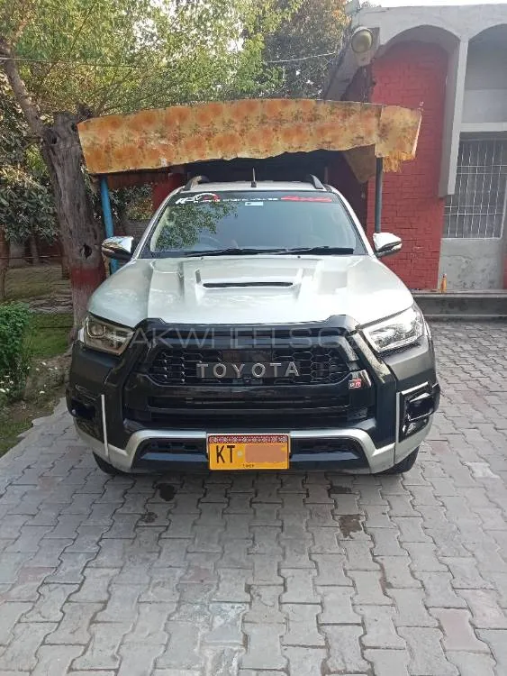 Toyota Hilux 2011 for Sale in Sheikhupura Image-1