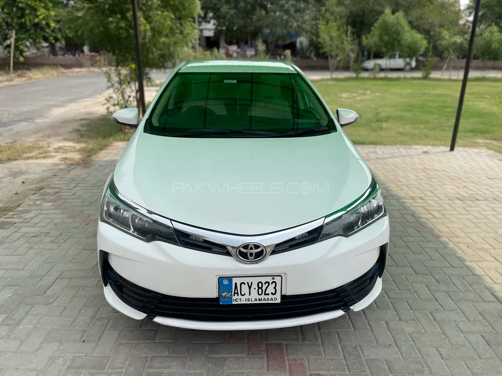 Toyota Corolla 2017 for Sale in Pir mahal Image-1