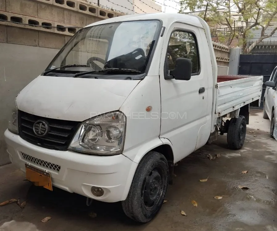 FAW Carrier 2015 for Sale in Karachi Image-1