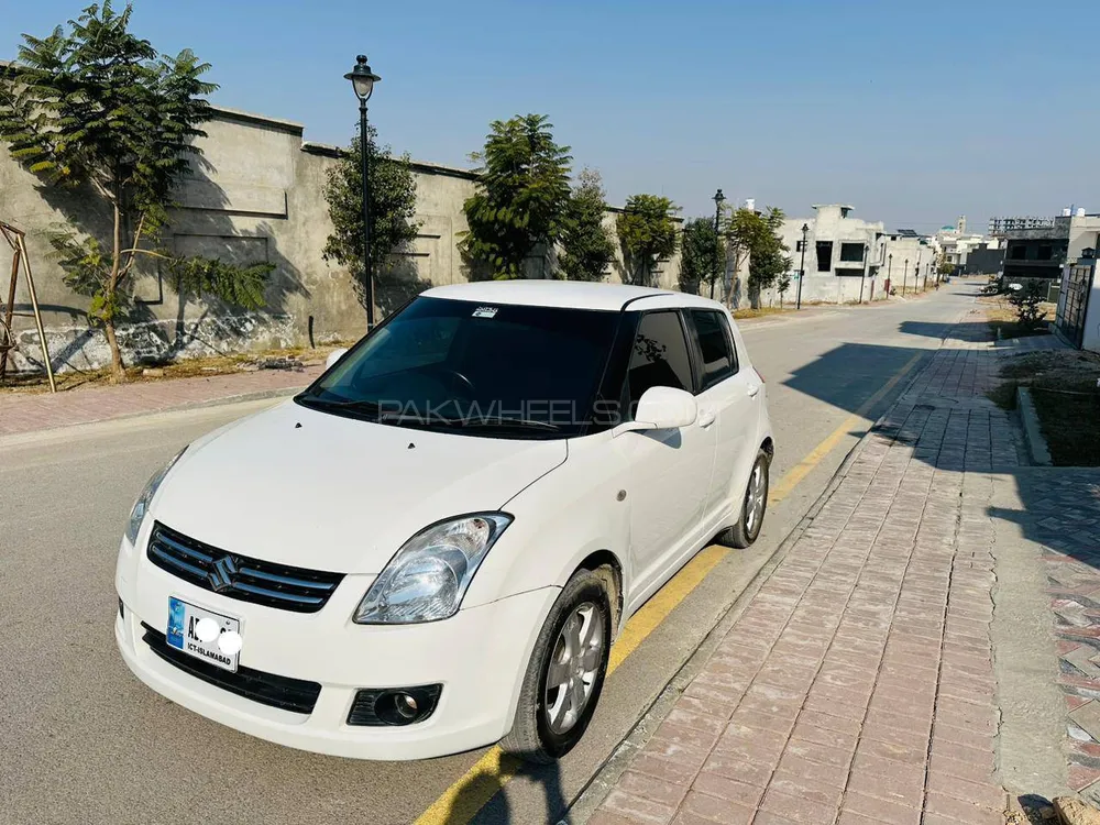 Suzuki Swift 2017 for Sale in Wah cantt Image-1