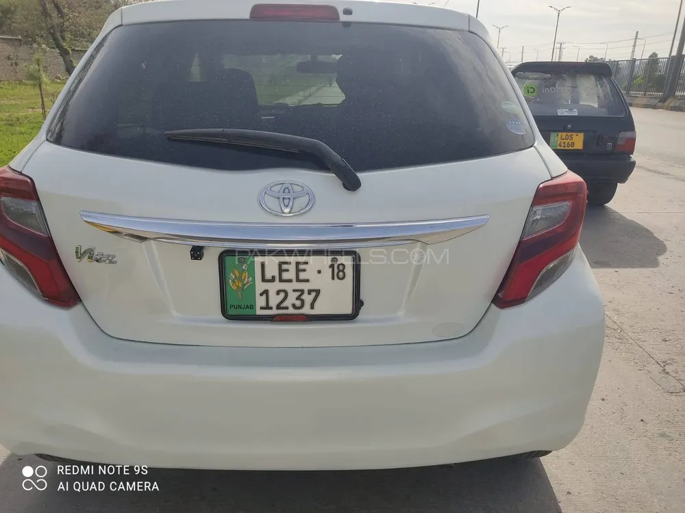 Toyota Vitz 2014 for sale in Mardan