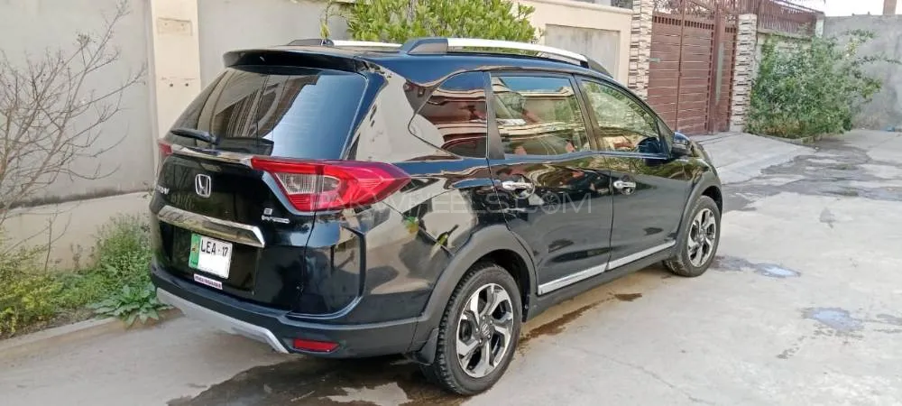 Honda BR-V 2017 for Sale in Sialkot Image-1