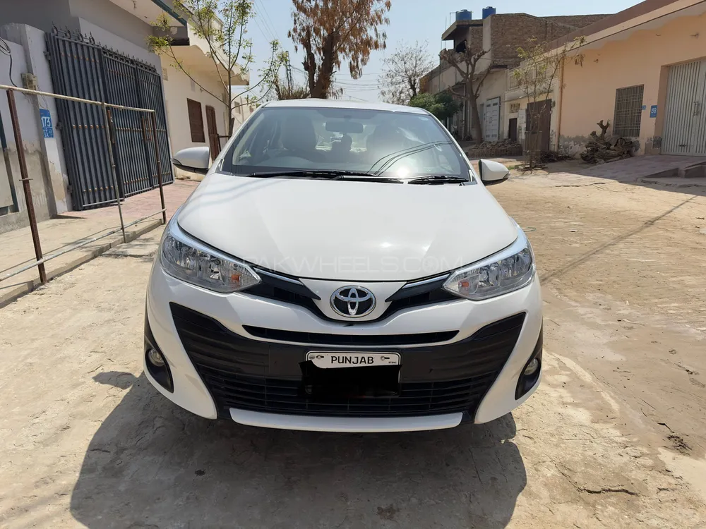 Toyota Yaris 2021 for Sale in Hasilpur Image-1