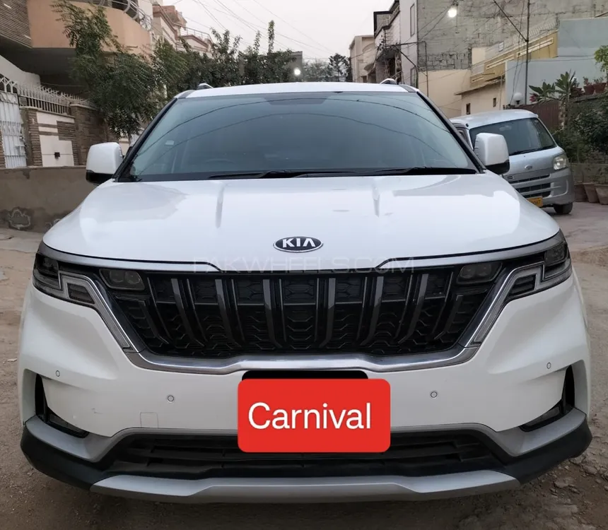 KIA Grand Carnival 2022 for Sale in Karachi Image-1
