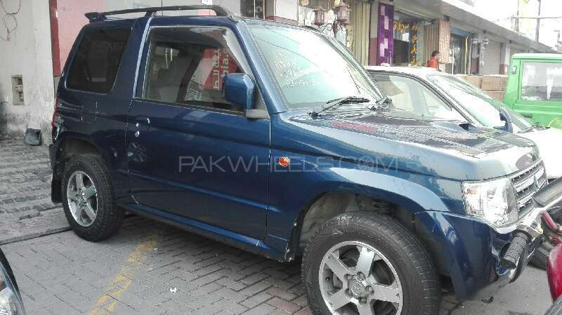 Mitsubishi Pajero Mini 2010 for Sale in Lahore Image-1