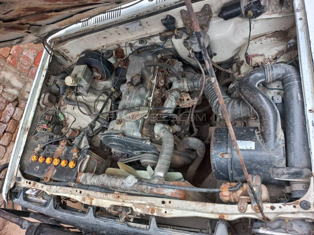 Toyota Hilux 1985 for sale in Faisalabad