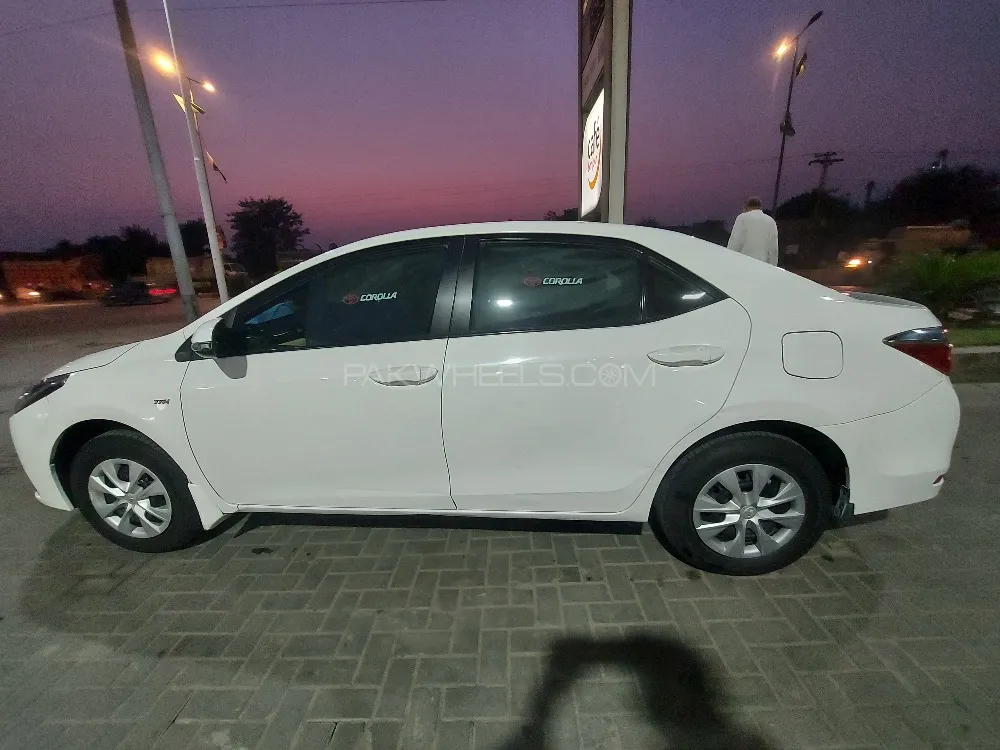 Toyota Corolla 2020 for Sale in Nowshera cantt Image-1