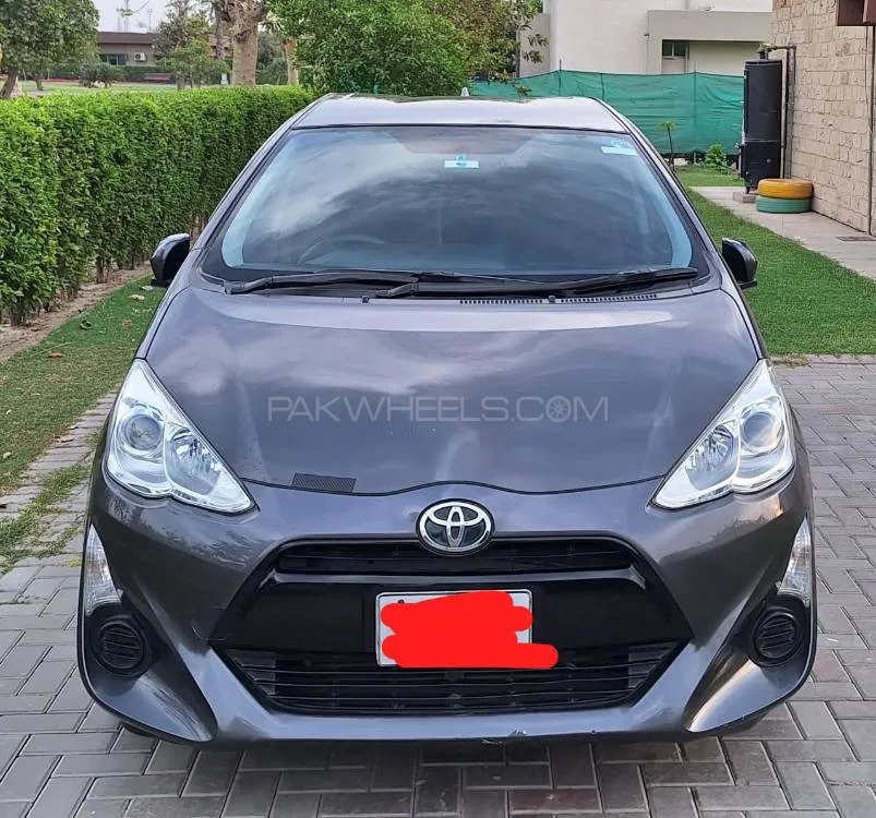 Toyota Aqua 2015 for Sale in Sadiqabad Image-1