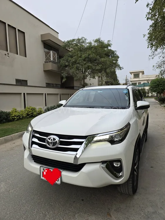 Toyota Fortuner 2019 for Sale in Arifwala Image-1