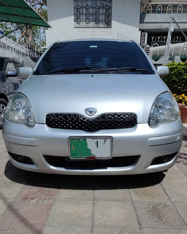 Toyota Vitz 2003 for sale in Lahore