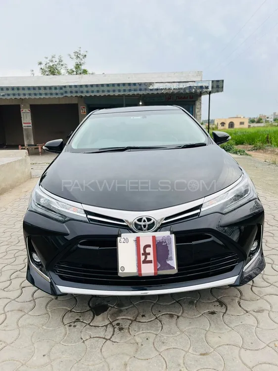 Toyota Corolla 2023 for Sale in Sargodha Image-1