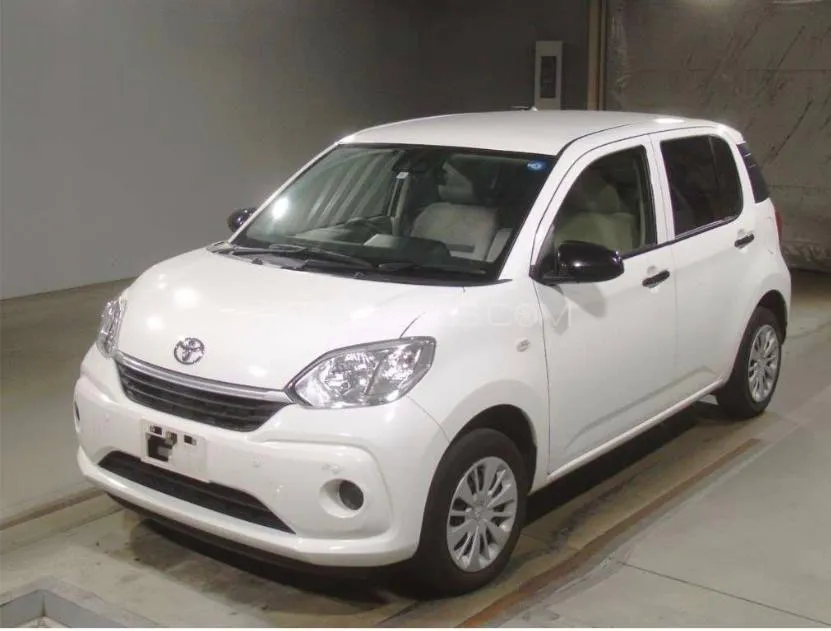 Toyota Passo 2020 for Sale in Nowshera Image-1