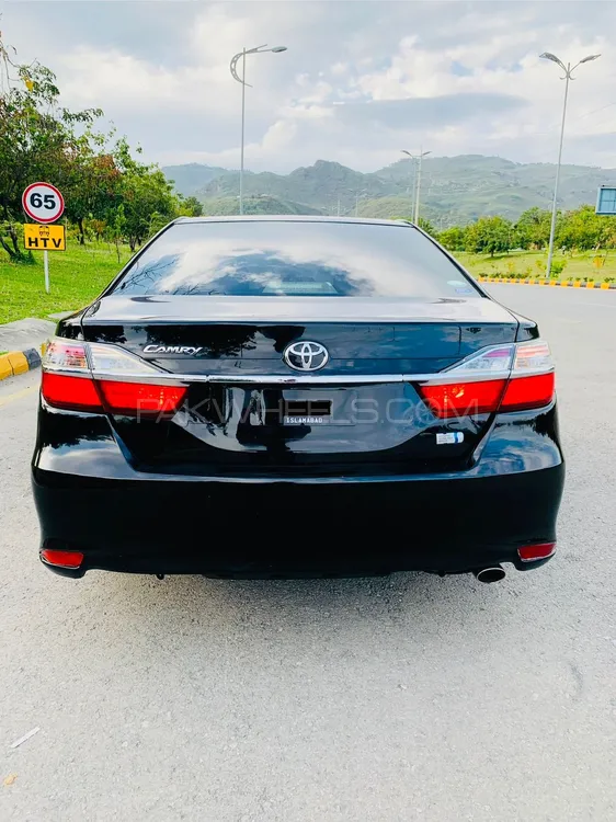 Toyota Camry 2011 for sale in Islamabad