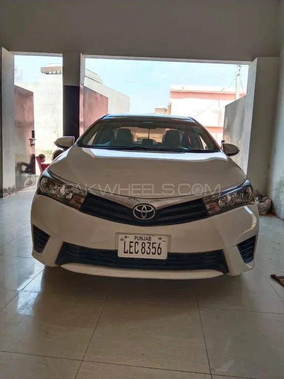 Toyota Corolla 2017 for Sale in Narowal Image-1