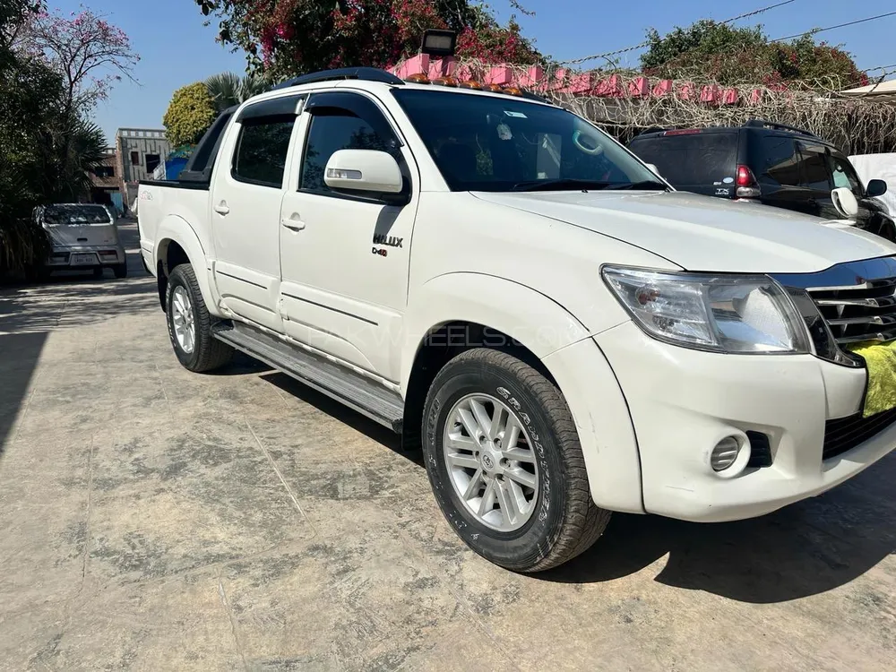 Toyota Hilux 2015 for sale in Kasur
