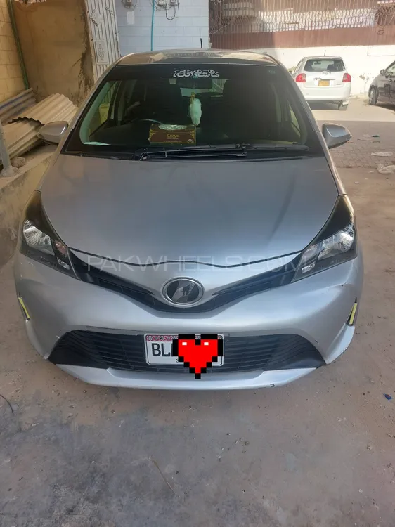 Toyota Vitz 2014 for Sale in Hyderabad Image-1