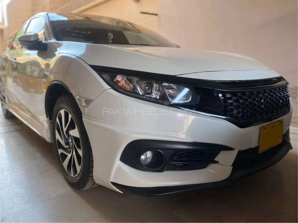 Honda Civic 2017 for sale in Hyderabad