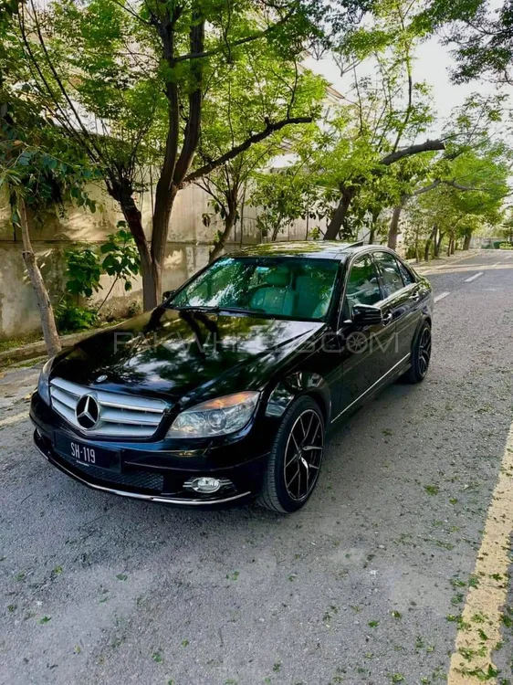 Mercedes Benz C Class 2010 for Sale in Peshawar Image-1