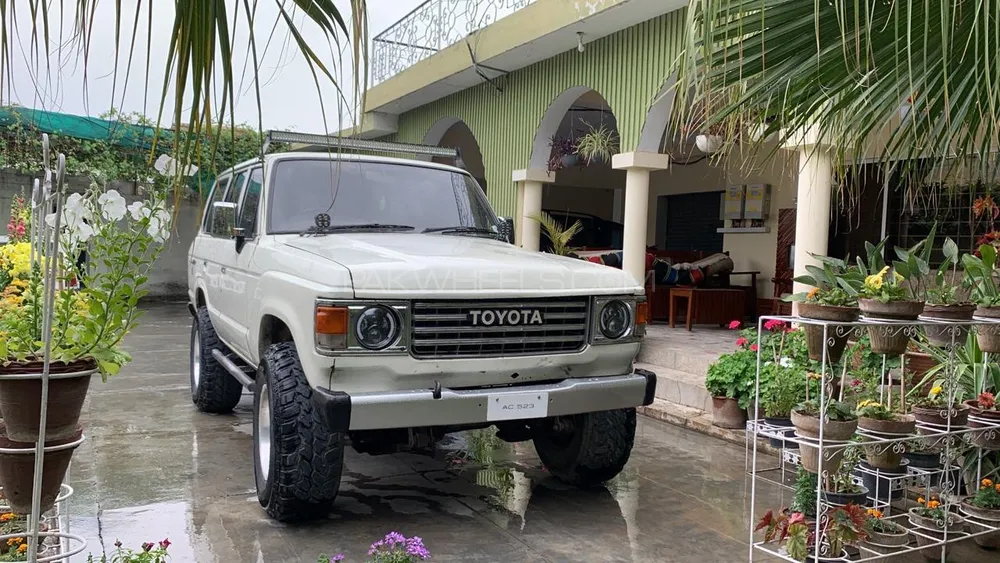 Toyota Land Cruiser 1986 for Sale in Haripur Image-1