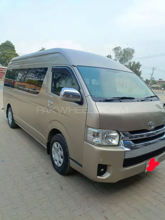 Toyota Hiace 2016 for sale in Gujrat