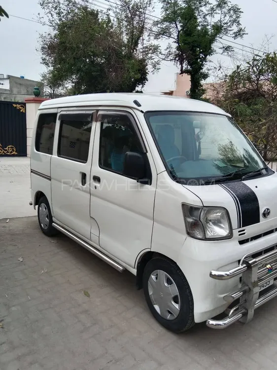 Toyota Pixis Van 2014 for sale in Gujrat