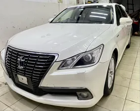 Toyota Crown Royal Saloon 2013 for Sale