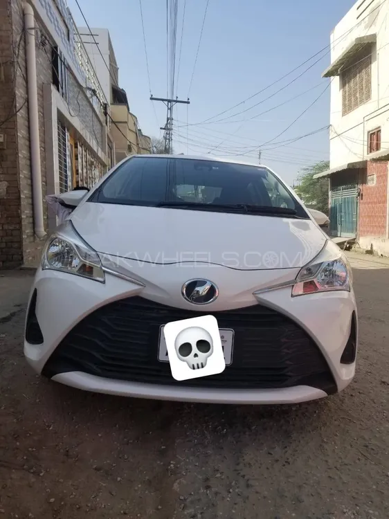 Toyota Vitz 2018 for Sale in Khushab Image-1