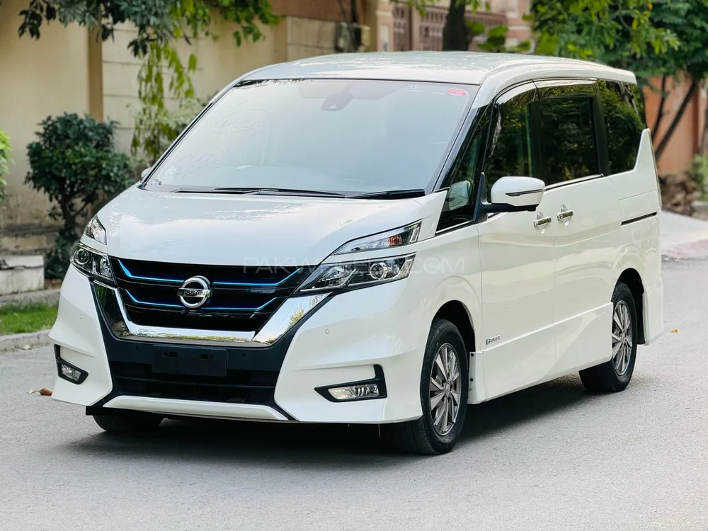 Nissan Serena 2019 for sale in Faisalabad