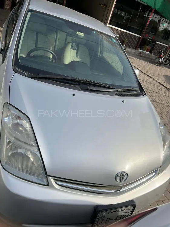 Toyota Prius 2006 for Sale in Kabirwala Image-1