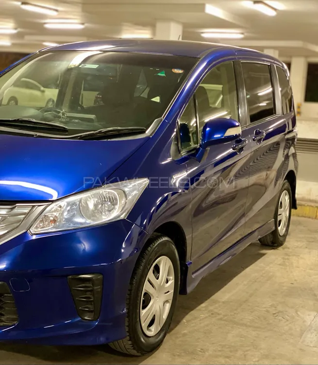 Honda Freed 2013 for sale in Karachi