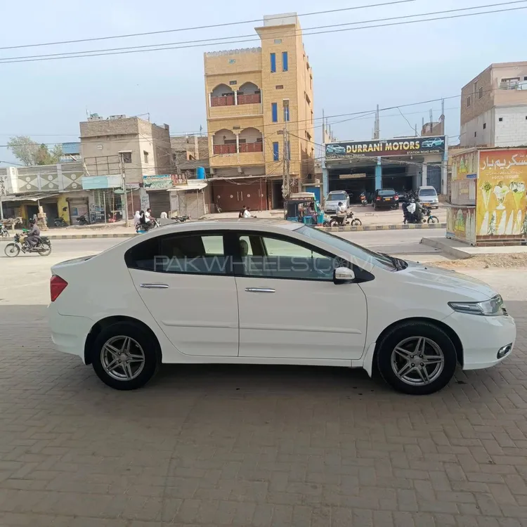 Honda City 2018 for Sale in Hyderabad Image-1
