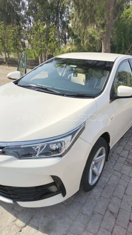 Toyota Corolla 2018 for Sale in Chowk azam Image-1