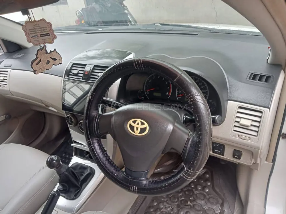 Toyota Corolla 2014 for Sale in Pir mahal Image-1