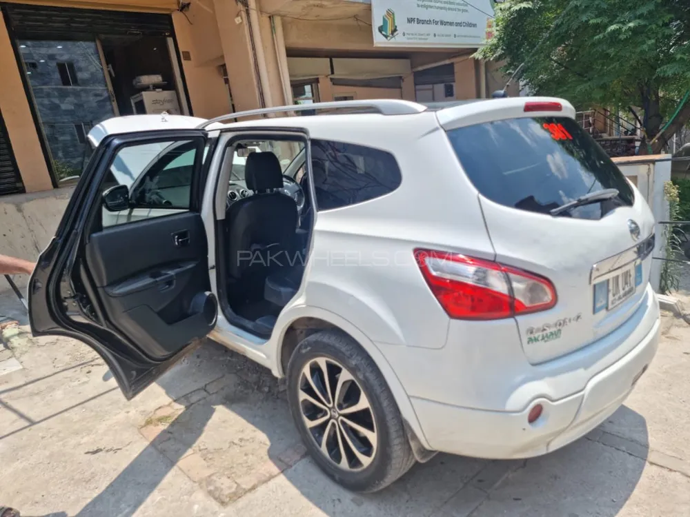 Nissan Qashqai 2011 for Sale in Lahore Image-1