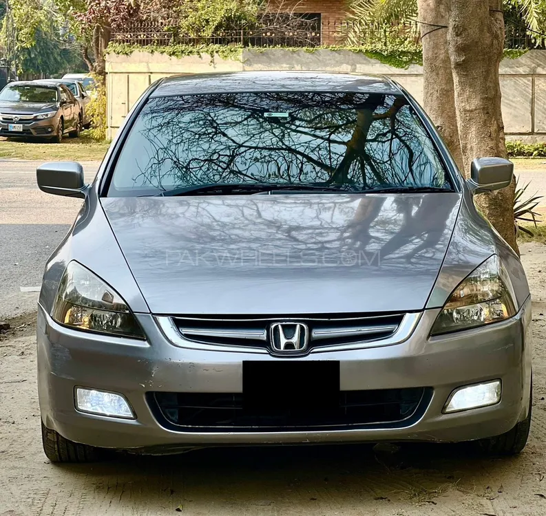 Honda Accord 2005 for Sale in Dera ismail khan Image-1