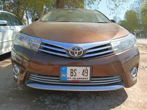 Toyota Corolla Altis Grande CVT-i 1.8 2015 for Sale