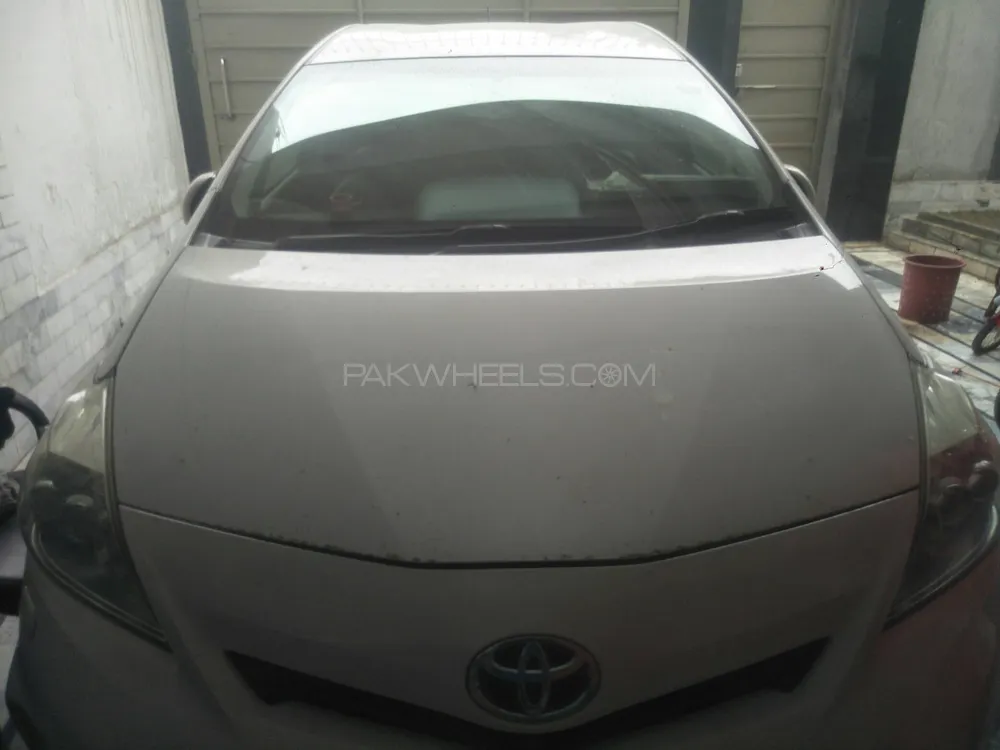Toyota Prius Alpha 2014 for sale in Peshawar